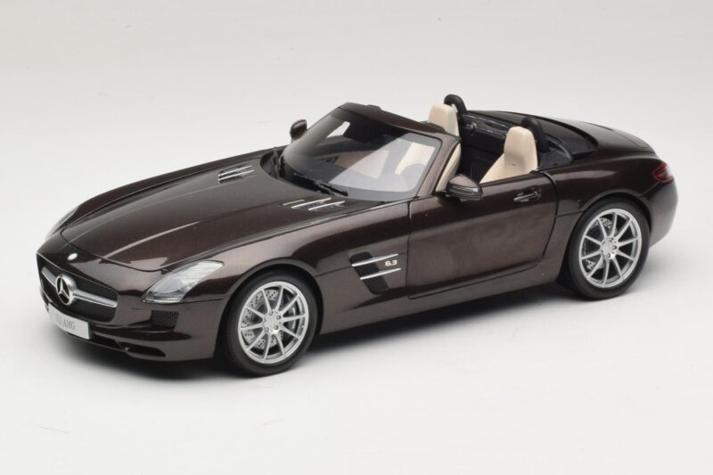 Mercedes SLS AMG Sepang Brown Minichamps 1:18 B66960080 Pressofusione