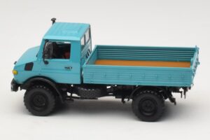 Mercedes Unimog 1300 L Camion con Pianale Blu Minichamps 1:43 439033020 Pressofusione — immagine 3 di 6