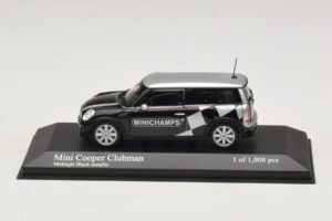 Mini Cooper Clubman R55 Nero Metallizzato Minichamps 1:43 431138672 Pressofusione