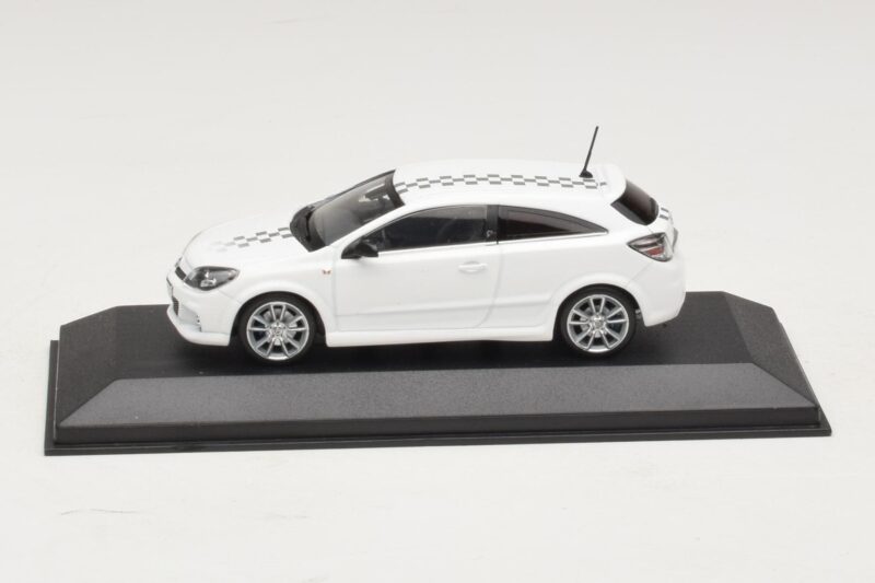 Opel Astra H OPC Nurburgring Edition Bianco Minichamps 1:43 ASTRA005 Pressofusione