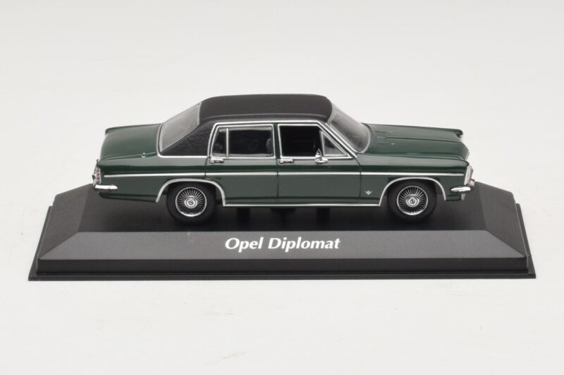 Opel Diplomat B Verde Scuro Maxichamps 1:43 940046070 Pressofusione