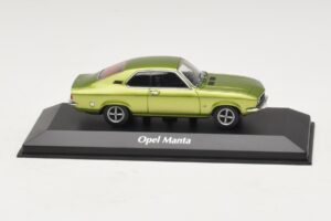 Opel Manta A Verde Metallizzato Maxichamps 1:43 940045501 Pressofusione
