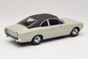 Opel Rekord C Coupé Grigio Minichamps 1:18 107047022 Resina — immagine 2 di 6