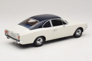 Opel Rekord C Coupé Bianco Blu Minichamps 1:18 107047021 Resina — immagine 2 di 6