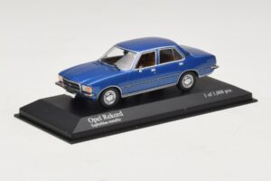 Opel Rekord D Blu Metallizzato Minichamps 1:43 400044002 Pressofusione — immagine 2 di 4