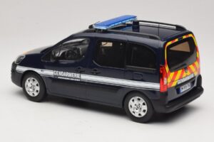 Peugeot Partner Gendarmerie Blu Scuro Norev 1:18 184890 Pressofusione — immagine 5 di 6