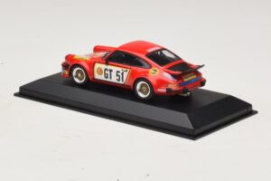 Porsche 911 934 #51 T. Hezemans Winner Nurburgring 1976 Minichamps 1:43 400766451 Pressofusione — immagine 3 di 4
