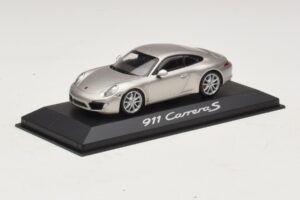 Porsche 911 991 Carrera S Argento Metallizzato Minichamps 1:43 WAP0200130C Pressofusione — immagine 2 di 4