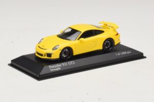 Porsche 911 991 GT3 Giallo Minichamps 1:43 410062021 Pressofusione — immagine 2 di 4
