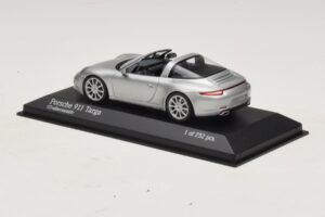 Porsche 911 991 Targa Argento Minichamps 1:43 410062442 Pressofusione — immagine 3 di 4