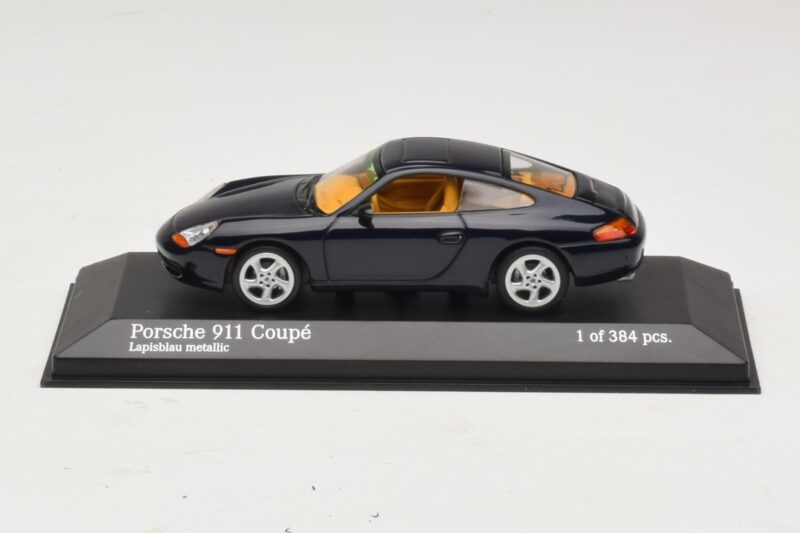 Porsche 911 991 Turbo S Blu Metallizzato Minichamps 1:43 Porsche 911 991 Turbo S Blu Metallizzato Minichamps 1:43 410062220 Pressofusione