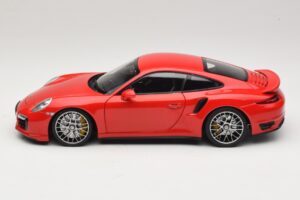 Porsche 911 991 Turbo S Rosso Minichamps 1:18 110062320 Pressofusione — immagine 4 di 8