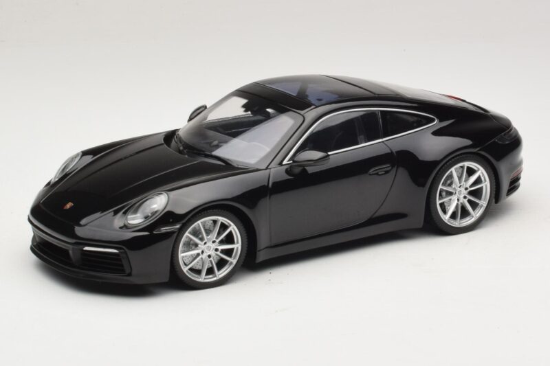 Porsche 911 992 Carrera 4S Nero Minichamps 1:18 WAP0211120R992 Pressofusione