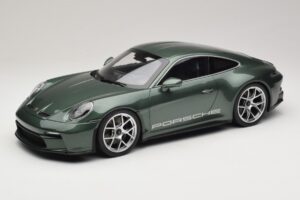 Porsche 911 992 S/T Malachite Green Metallic Norev 1:12 127552 Pressofusione