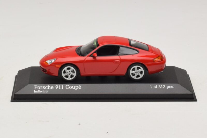Porsche 911 996 Rosso Minichamps 1:43 400061181 Pressofusione