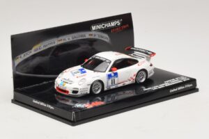 Porsche 911 997 GT3 RS #11 24 Hours Nurburgring 2010 Minichamps 1:43 437106711 Pressofusione — immagine 2 di 5
