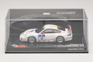 Porsche 911 997 GT3 RS #11 24 Hours Nurburgring 2010 Minichamps 1:43 437106711 Pressofusione — immagine 5 di 5