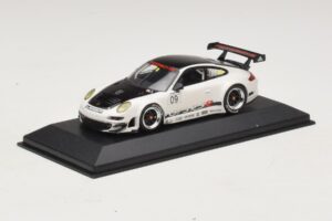 Porsche 911 997 GT3 RSR #9 Presentation 2009 Minichamps 1:43 400096909 Pressofusione — immagine 2 di 4