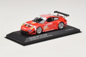Porsche 911 997 GT3 RSR GT2 #97 M. Holzer / R. Westbrook 24 Hours of Le Mans 2010 Minichamps 1:43 410106997 Pressofusione — immagine 2 di 4