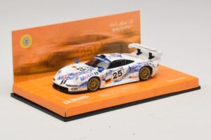 Porsche 911 GT1 #25 B. Wollek / T. Boutsen / H-J. Stuck 24 Hours of Le Mans 1996 Minichamps 1:43 403966625 Pressofusione — immagine 2 di 5