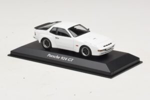 Porsche 924 GT Bianco Maxichamps 1:43 940066121 Pressofusione — immagine 3 di 4