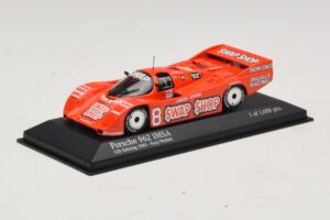 Porsche 962 IMSA #8 A.J. Foyt / B. Wollek 12 Hours of Sebring 1985 Minichamps 1:43 400856508 Pressofusione — immagine 2 di 4