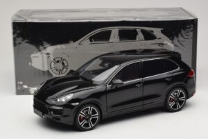 Porsche Cayenne Turbo S 92A Nero Metallizzato Minichamps 1:18 110062100 Pressofusione — immagine 8 di 8