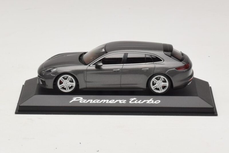 Porsche Panamera 971 Turbo Grigio Metallizzato Minichamps 1:43 WAP0207610H Pressofusione