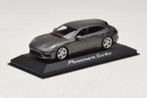 Porsche Panamera 971 Turbo Grigio Metallizzato Minichamps 1:43 WAP0207610H Pressofusione — immagine 2 di 4