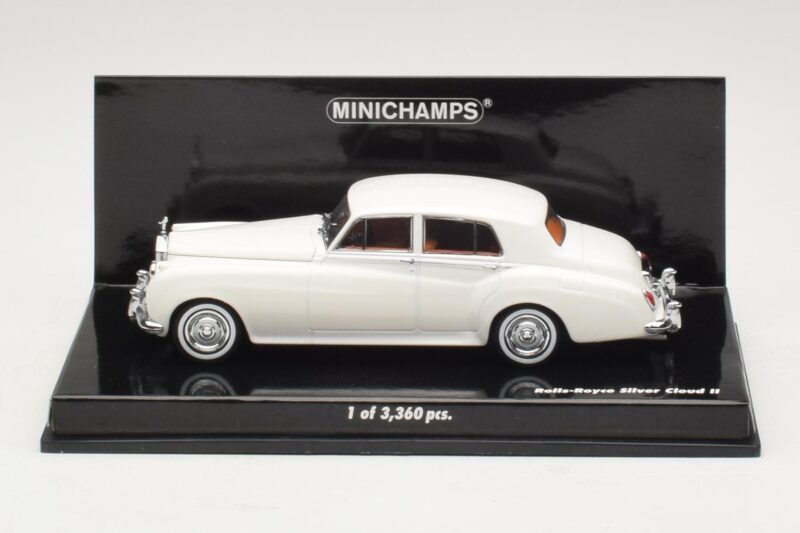 Rolls-Royce Silver Cloud II Bianco Minichamps 1:43 436134900 Pressofusione