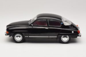Saab 96 V4 Nero MCG 1:18 MCG18063 Pressofusione — immagine 3 di 6