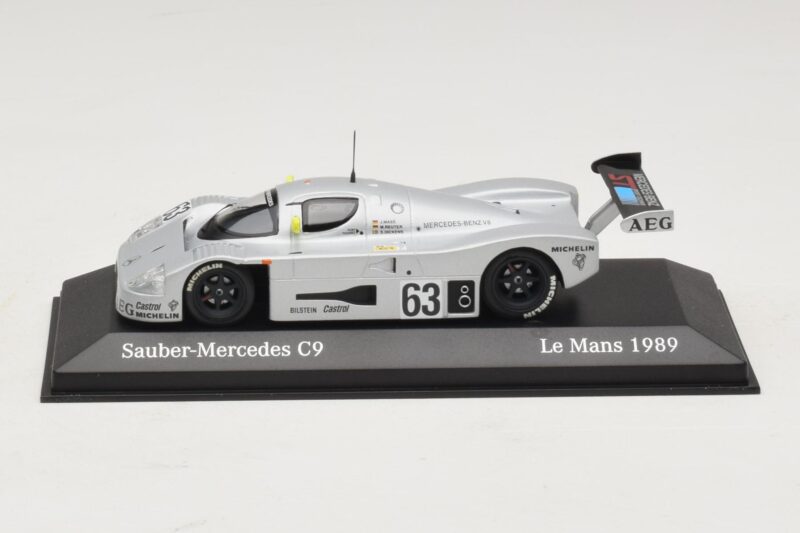 Sauber Mercedes C9 #63 J. Mass / M. Reuter / S. Dickens Winners 24 Hours of Le Mans 1989 Minichamps 1:43 B66041033 Pressofusi