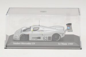 Sauber Mercedes C9 #63 J. Mass / M. Reuter / S. Dickens Winners 24 Hours of Le Mans 1989 Minichamps 1:43 B66041033 Pressofusi — immagine 4 di 5