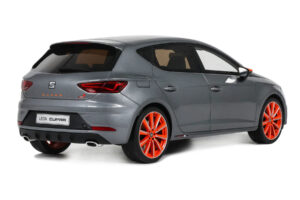SEAT Leon Cupra Mk3 Performance Pack Monsoon Grey Otto 1:18 OT1306 Resina — immagine 2 di 5