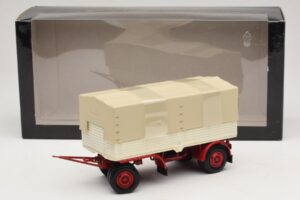 Rimorchio per Camion Telone Bianco Rosso Minichamps 1:43 439159096 Pressofusione — immagine 6 di 6