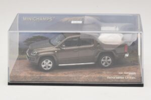 Volkswagen Amarok Marrone Metallizzato Minichamps 1:43 436058361 Pressofusione — immagine 4 di 5