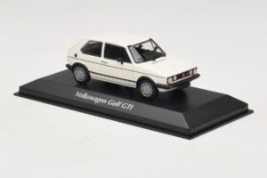 Volkswagen Golf GTI Mk1 Bianco Maxichamps 1:43 940055171 Pressofusione — immagine 3 di 4
