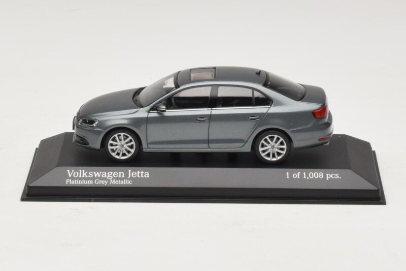 Volkswagen Jetta Mk6 Grey Metallic Minichamps 1:43 Volkswagen Jetta Mk6 Grey Metallic Minichamps 1:43 400059000 Pressofusione