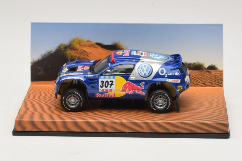 Volkswagen Race Touareg Red Bull #307 Edizione Concessionari 2005 Minichamps 1:43 Volkswagen Race Touareg Red Bull #307 Edizione Concessionari 2005 Minichamps 1:43 7LO099400PD307 Pressofusione