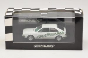 Volkswagen Scirocco Mk1 Streetfighter Bianco Minichamps 1:43 430050424 Pressofusione — immagine 4 di 4