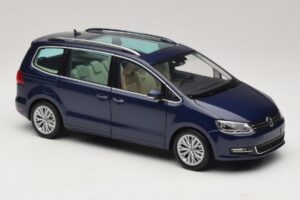 Volkswagen Sharan Blue Metallic Minichamps 1:18 110051000 Pressofusione — immagine 5 di 8