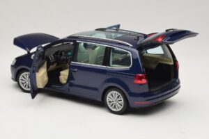 Volkswagen Sharan Blue Metallic Minichamps 1:18 110051000 Pressofusione — immagine 7 di 8