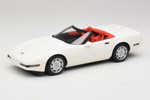 Chevrolet Corvette C4 Cabriolet Arctic White GT Spirit 1:18 GT580 Resina