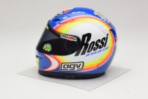 Casco AGV V. Rossi MotoGP Sepang 2005 Minichamps 1:2 327050066 Pressofusione — immagine 2 di 8