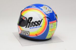 Casco AGV V. Rossi MotoGP Sepang 2005 Minichamps 1:2 327050066 Pressofusione — immagine 3 di 8
