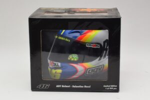 Casco AGV V. Rossi MotoGP Sepang 2005 Minichamps 1:2 327050066 Pressofusione — immagine 8 di 8