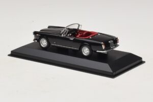Alfa Romeo Giulia Spider Nero Minichamps 1:43 400120730 Pressofusione — immagine 3 di 5