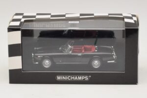 Alfa Romeo Giulia Spider Nero Minichamps 1:43 400120730 Pressofusione — immagine 5 di 5