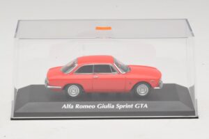 Alfa Romeo Giulia Sprint GTA Rosso Maxichamps 1:43 940120440 Pressofusione — immagine 4 di 5