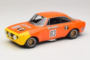 Alfa Romeo GTA 1300 Junior #83 Jagermeister R. Maschke DRM 1972 Minichamps 1:18 Alfa Romeo GTA 1300 Junior #83 Jagermeister R. Maschke DRM 1972 Minichamps 1:18 155721283 Pressofusione
